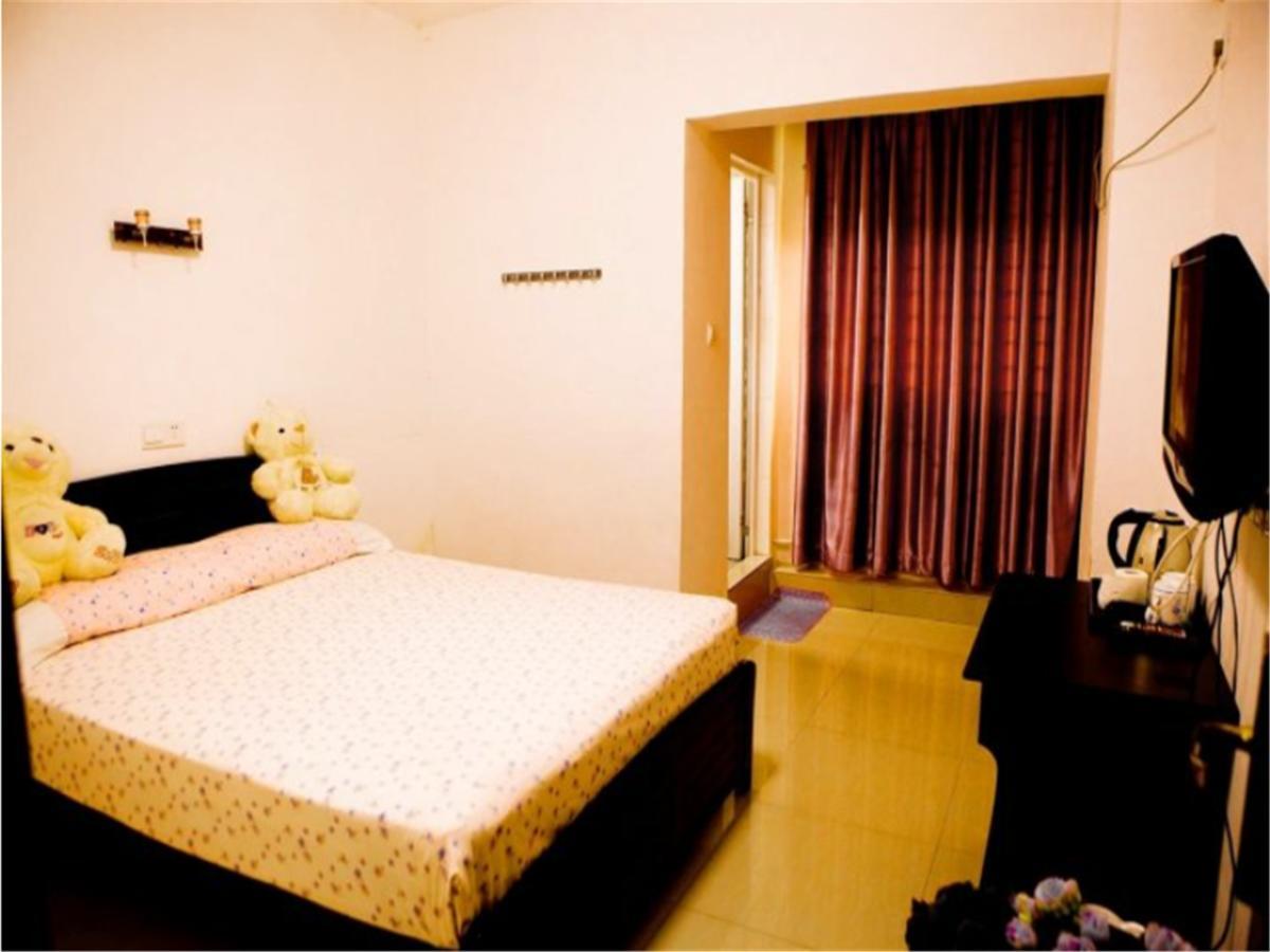 Sanya Hairulan Hotel Buitenkant foto